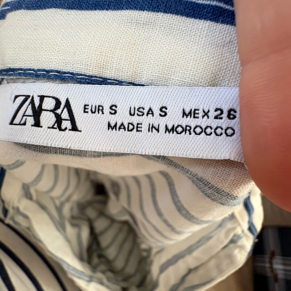 Zara Blue and White Striped Shirt - Picture 2 of 4